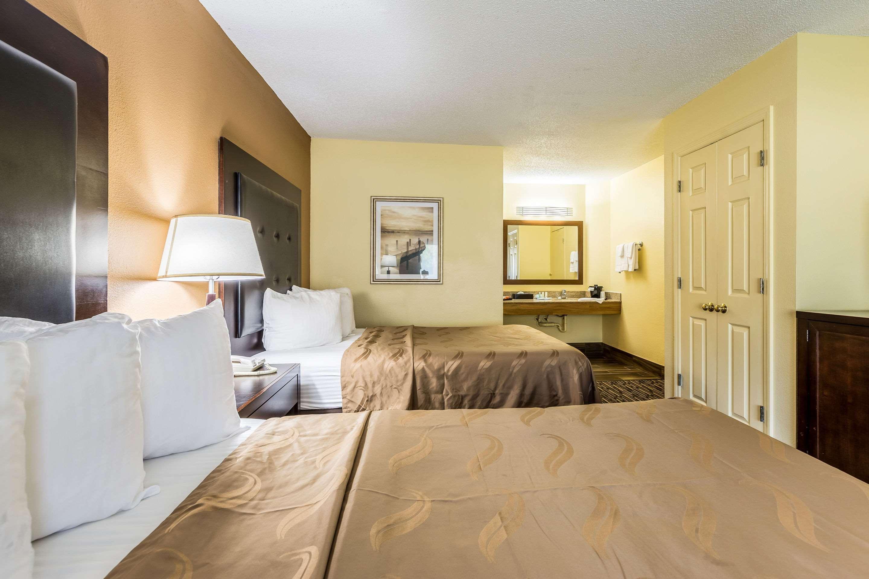 Quality Inn Clemson Near University Anderson Bagian luar foto