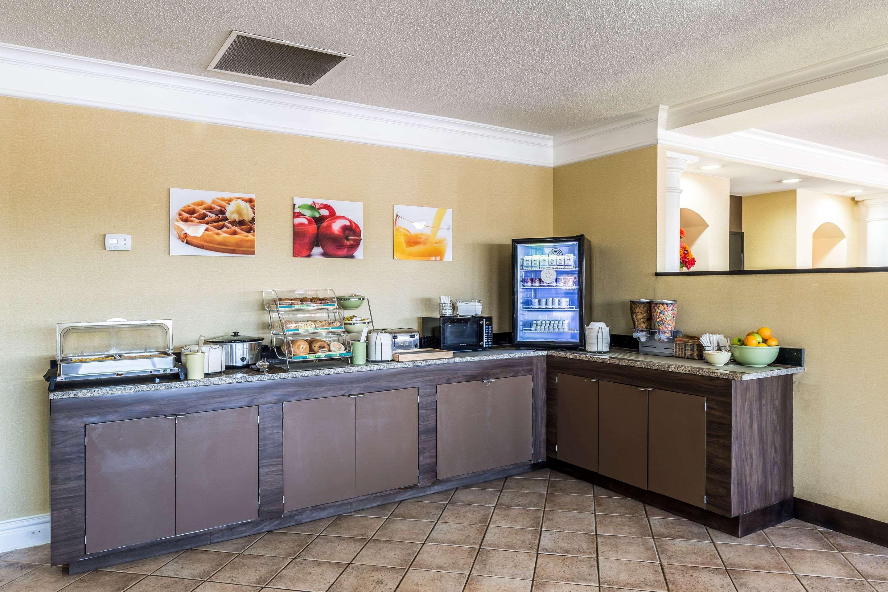 Quality Inn Clemson Near University Anderson Bagian luar foto