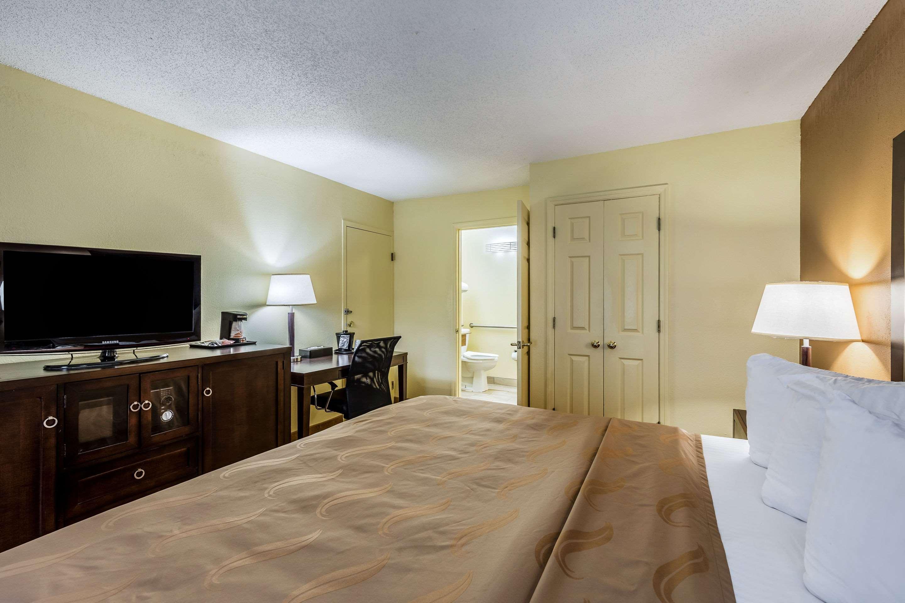 Quality Inn Clemson Near University Anderson Bagian luar foto