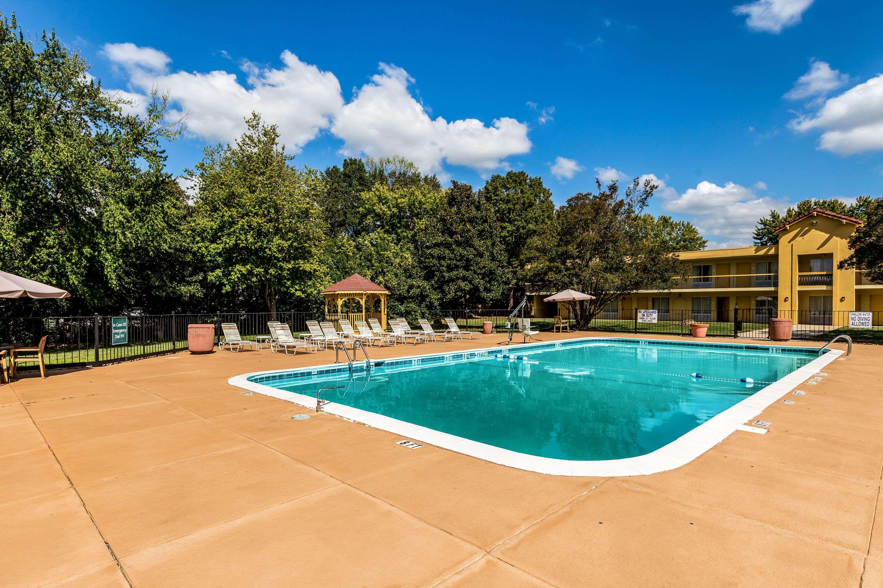 Quality Inn Clemson Near University Anderson Bagian luar foto