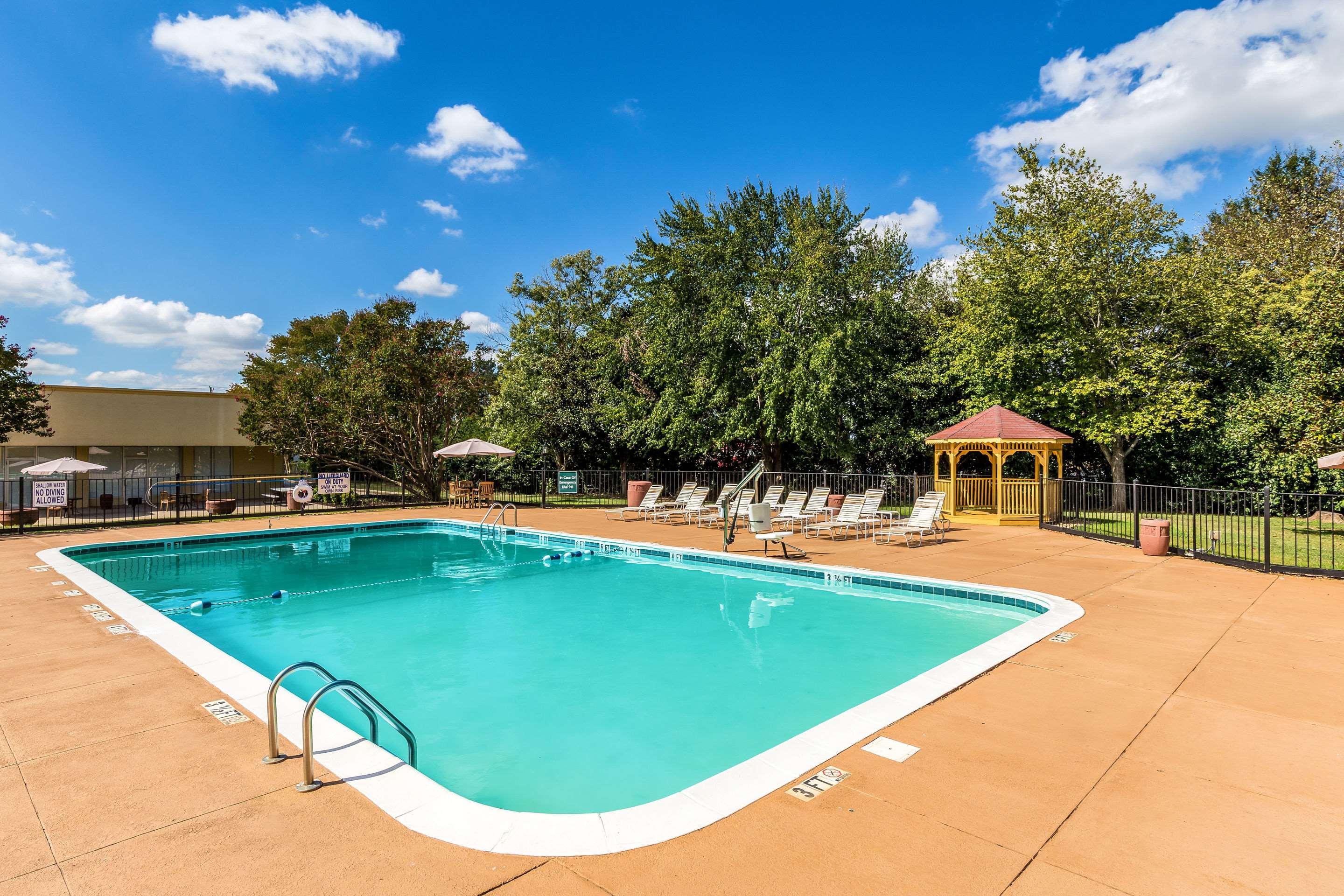 Quality Inn Clemson Near University Anderson Bagian luar foto