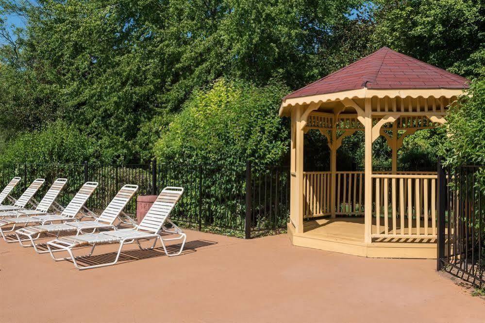 Quality Inn Clemson Near University Anderson Bagian luar foto