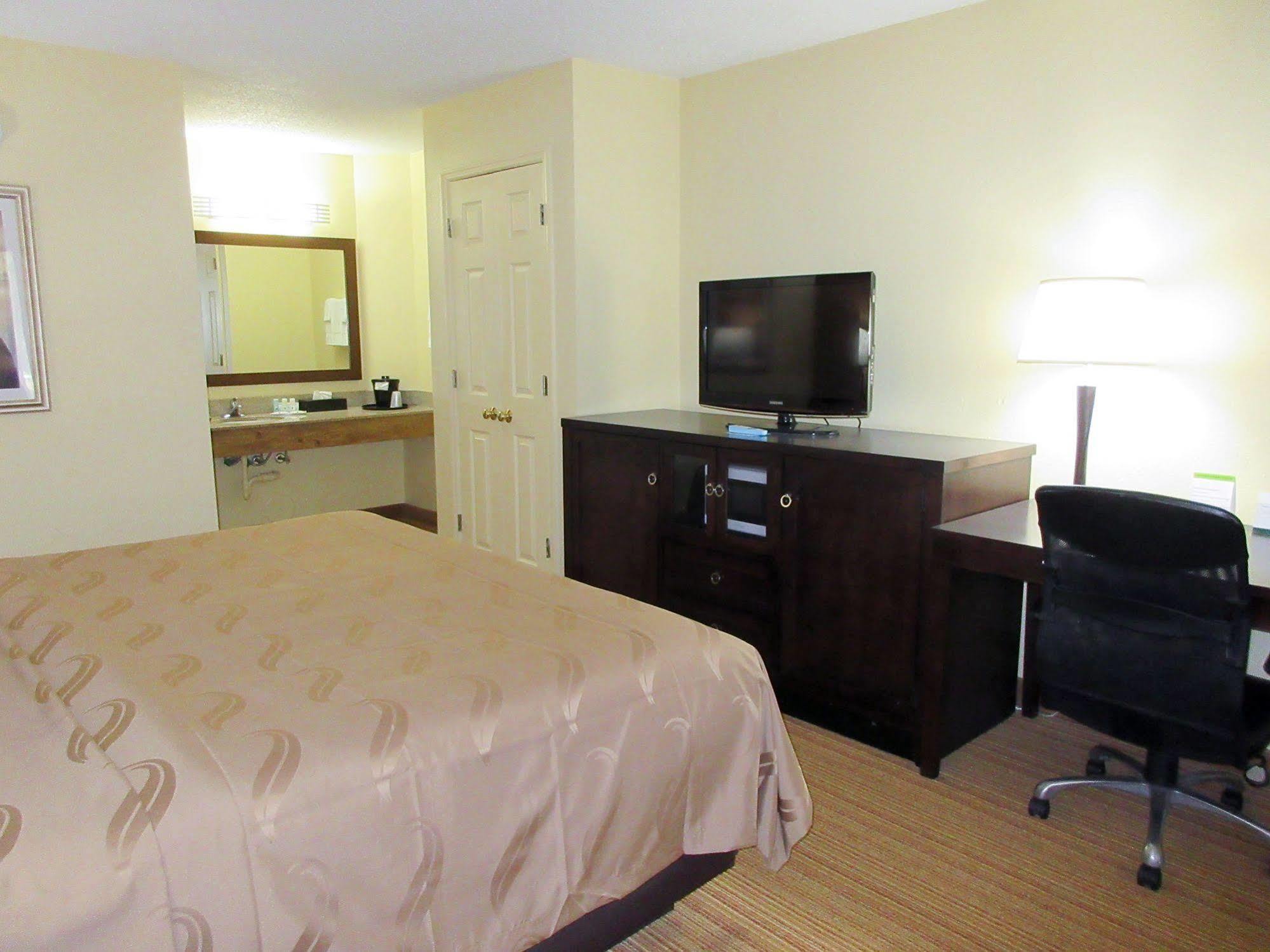 Quality Inn Clemson Near University Anderson Bagian luar foto